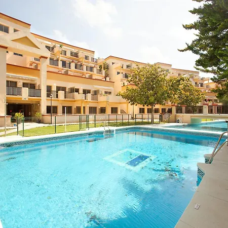 In With Beachfront Pool 公寓 马尔韦利亚