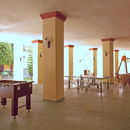 公寓 In With Beachfront Pool *