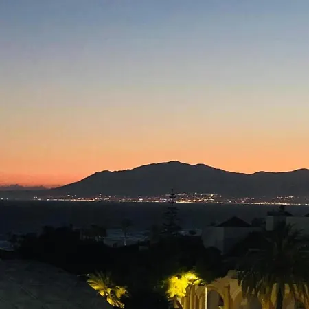 Apartment In With Beachfront Pool Marbella